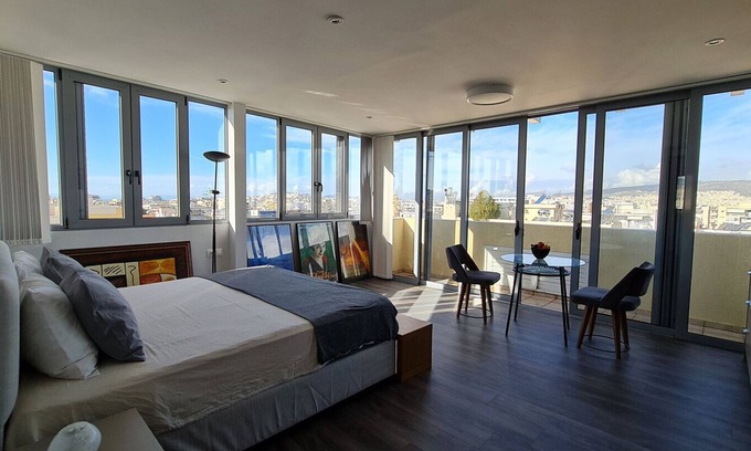 Kallithea Apartment | Xenophon Suite at National Opera SNFCC Park