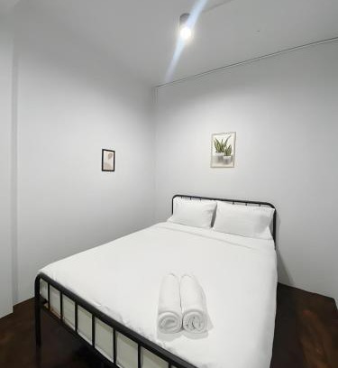 San Chao Pho Suea Apartment | XX BAO San Chao Pho Suea - ศาลเจ้าพ่อเสือ