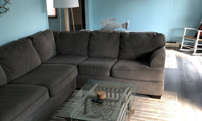 York Beach House | Year round beach house 5 minute walk to beach with all the comforts of home.