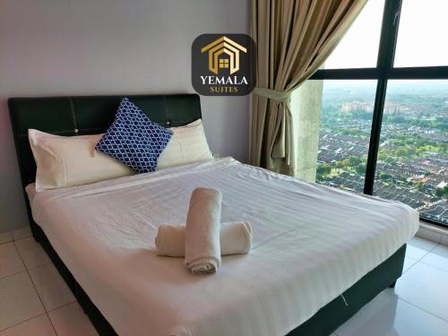 Bukit Indah Hotel | Yemala Suites at Skyloft - Johor