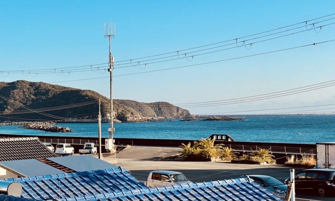 Shirahama House | Your Japanese-style 2-story house for rent with a view of the sea.