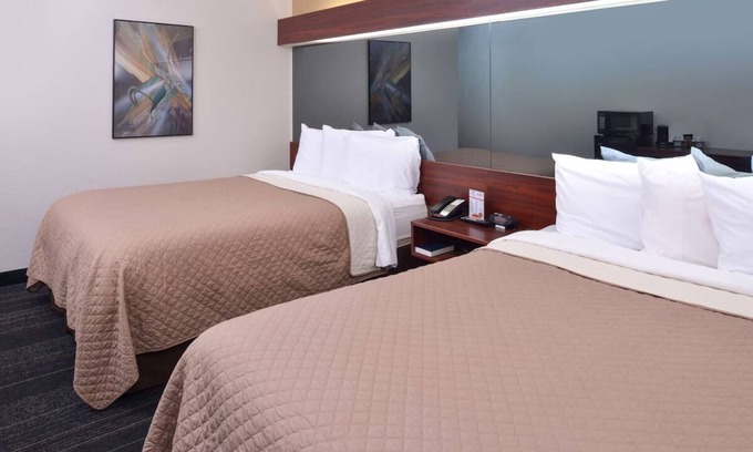 Maryville Hotel | Your Relaxation Destination: Complimentary Breakfast, Budget-Friendly