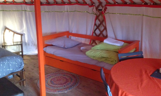 Saint-Leger-sur-Dheune RV Rental | Yourte Mongole