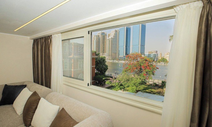 Gezira Apartment | Zamalek Golden Escape