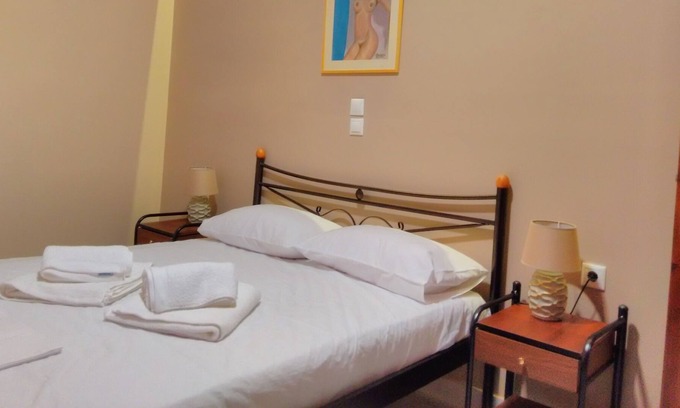 Kalamaki Apartment | ZanteApts-Kalamaki Main road