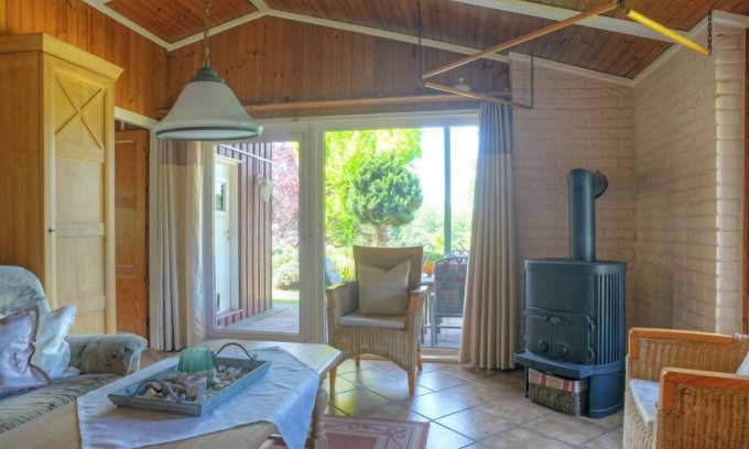 Bremke House | Zedernhütte by Interhome