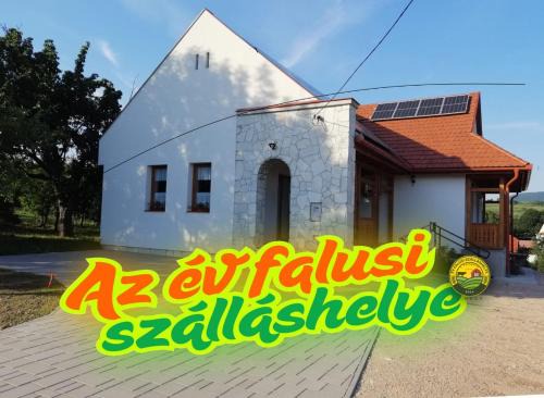 Fuzerkomlos House | Zempléni Tündérkert vendégház