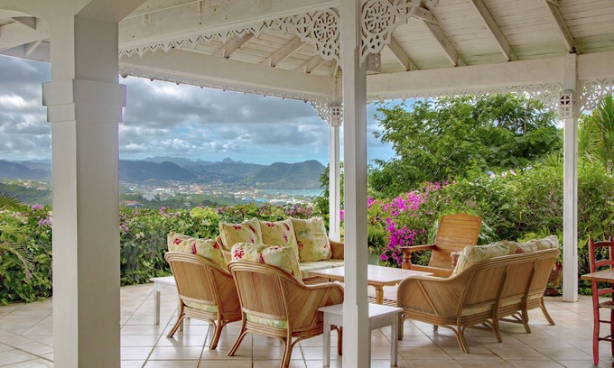 Cap Estate Villa | Zephyr Hill - 4 bedroom Villa with awe inspiring views 4 Villa by RedAwning