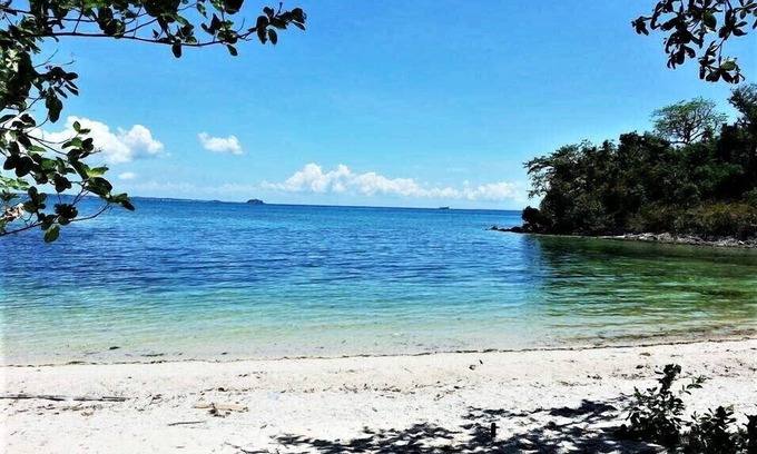 Daanbantayan Hotel | Zhang Resort and Dive Center OPC