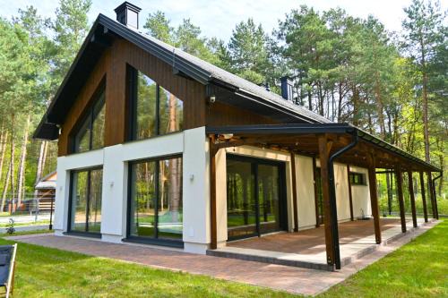 Łukow Villa | Zimna Malina