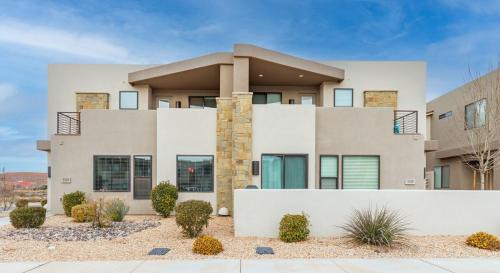 Washington House | Zion Experience at Escondido Resort