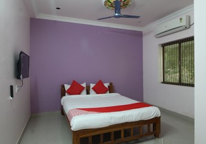 Jms Guest House