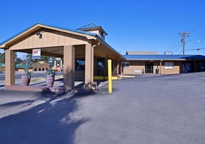 Americas Best Value Inn Center