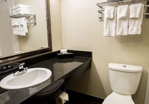 Merit Hotel & Suites