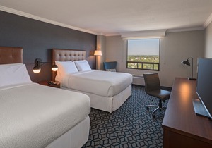 Four Points by Sheraton Niagara Falls Fallsview