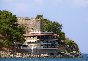 Karalis Beach Hotel