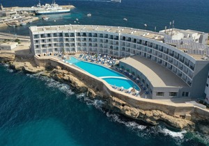 Paradise Bay Resort