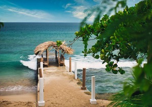 Tropikist Beach Hotel & Resort