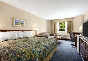 Travelodge by Wyndham Trenton