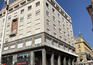 Bed and Breakfast Sky