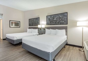 Ramada by Wyndham Windsor Locks