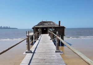 Catembe Gallery Hotel