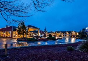 Best Western Salbasgeon Inn & Suites
