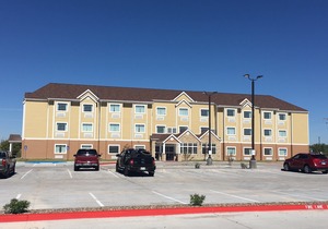 Microtel Inn and Suites by Wyndham Monahans