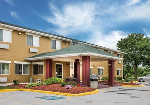 Quality Inn Manitowoc