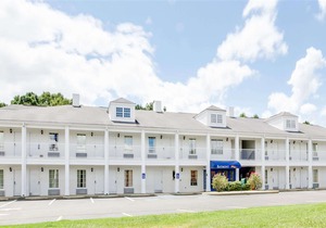 Baymont by Wyndham Ozark