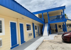 American Inn and Suites