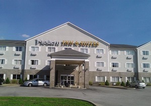 Baymont by Wyndham Lawrenceburg