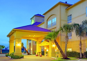 Best Western Plus New Caney Inn & Suites