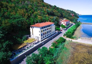 Hotel Lavender - Oleander Resort