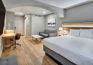 Radisson Hotel El Paso Airport