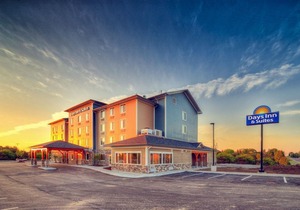 Days Inn & Suites by Wyndham Lindsay