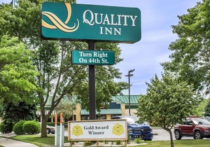 Quality Inn Manitowoc