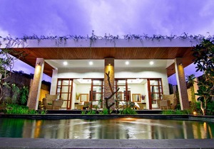 Maha Residence Guest House