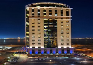 Magnum Hotel & Suites West Bay