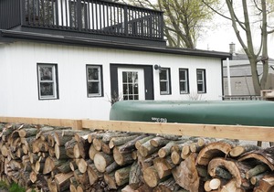 Lakeside Motel
