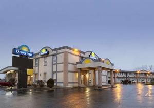 Days Inn by Wyndham Brockville