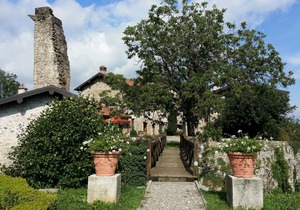 Castello di Cernusco Lombardone