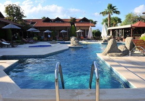 Grenadine Lodge