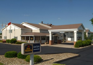 Best Western Plus University Park Inn & Suites