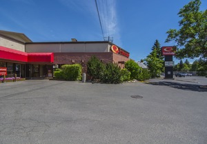 Econo Lodge Motel Village