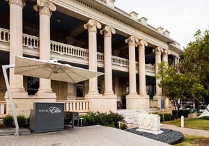 Hotel Ella