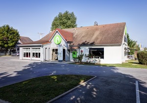 Campanile Evry Ouest - Corbeil Essonnes