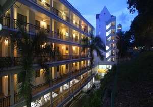Paradise Lagoon Apartment