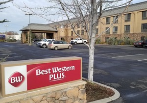 Best Western Plus Olympic Inn
