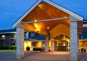AmericInn by Wyndham Duluth South Black Woods Event Center